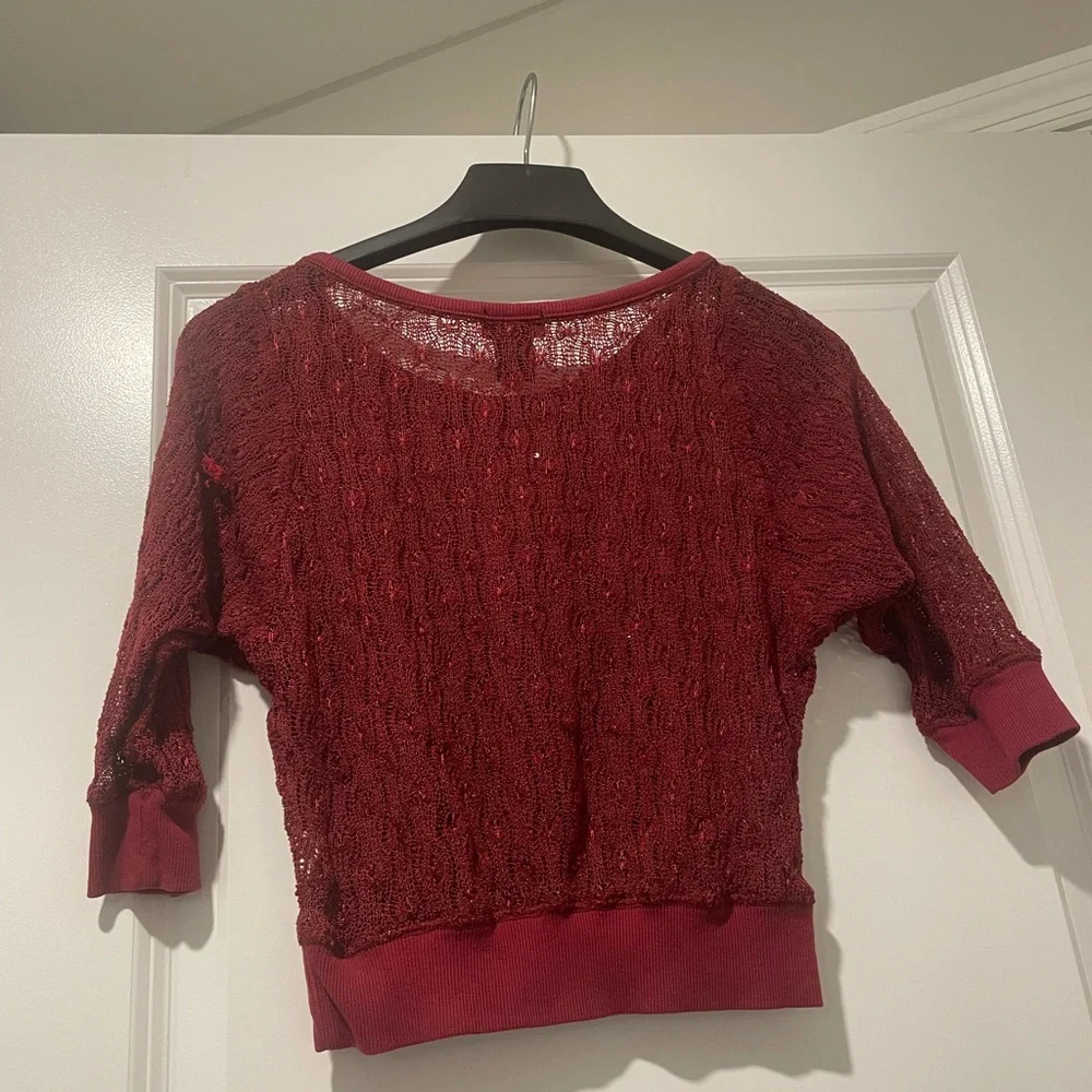 Wet Seal Burgundy Knit Crop Top - Picture 3 of 3